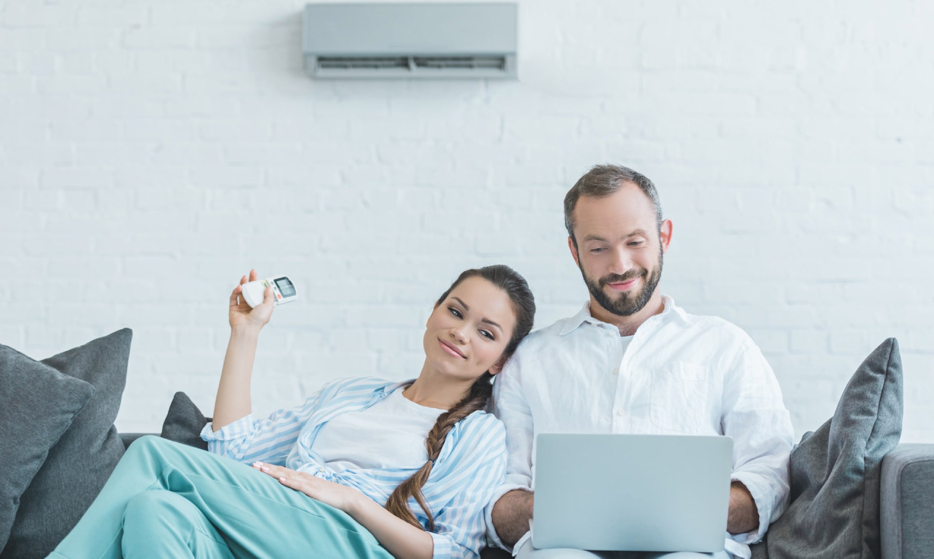 Why Reverse Cycle Air Conditioning Beats Gas & Electric Heaters for Energy Efficiency